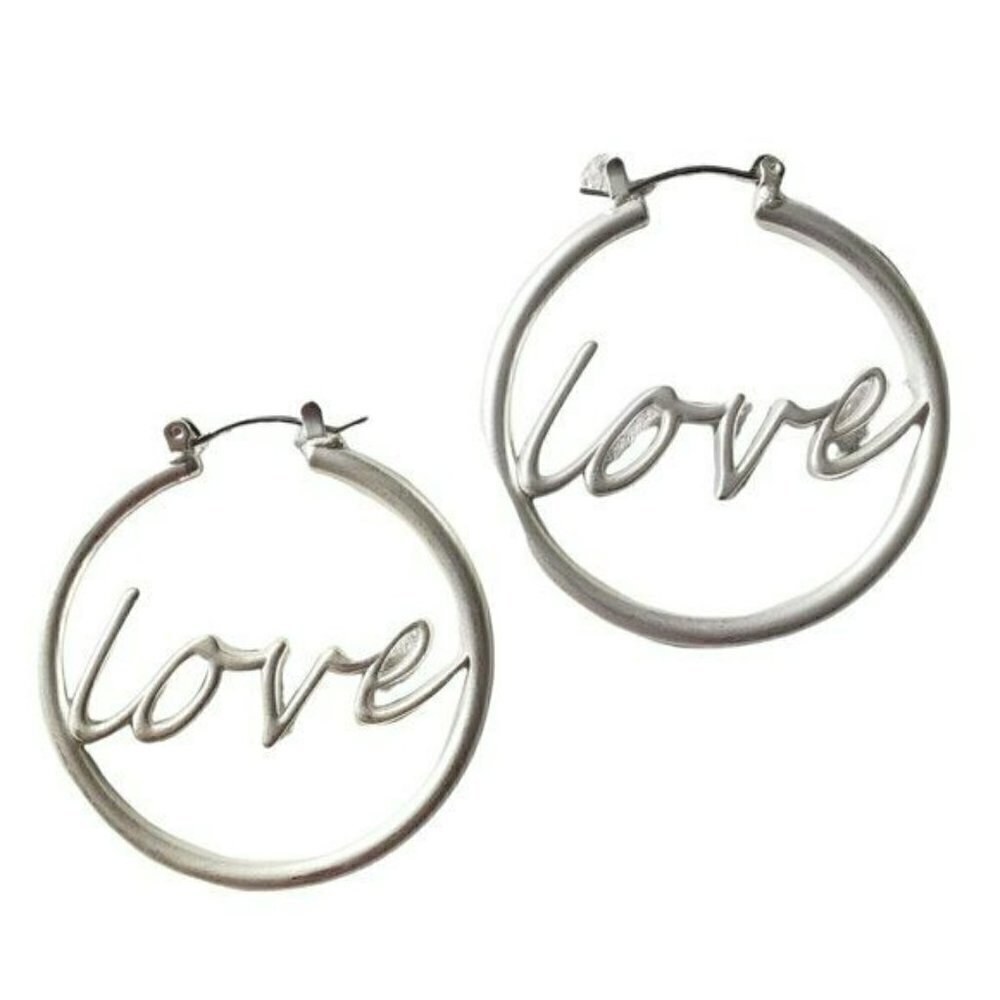 Womens Matte Silver LOVE Letter Hoop Circle Latch Earrings Casual Party Jewelry - Picture 2 of 4